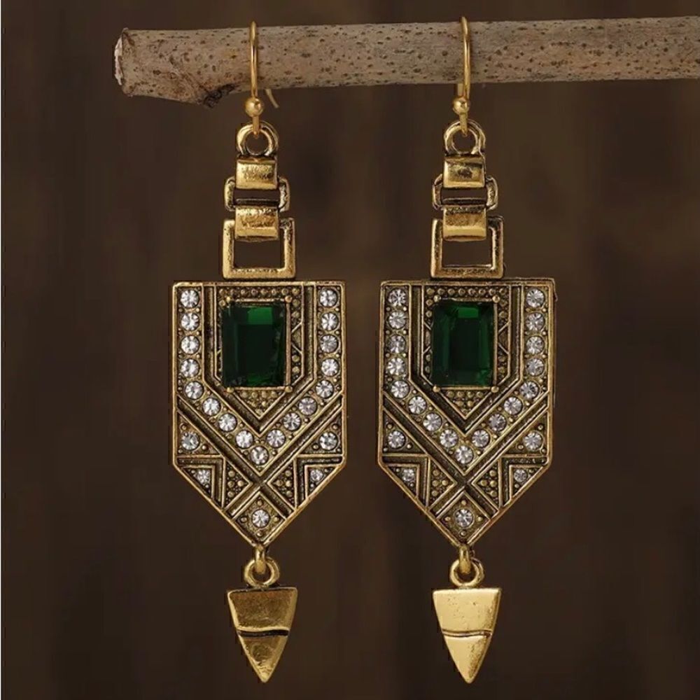 💚 NEW vintage antique style drop dangle earrings 💚